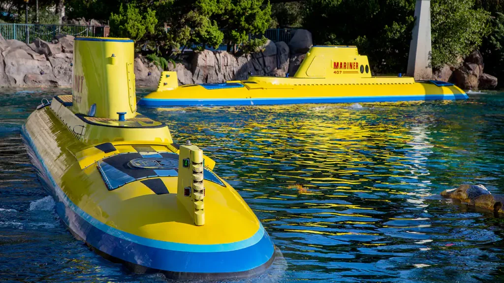 Finding Nemo Submarine Voyage