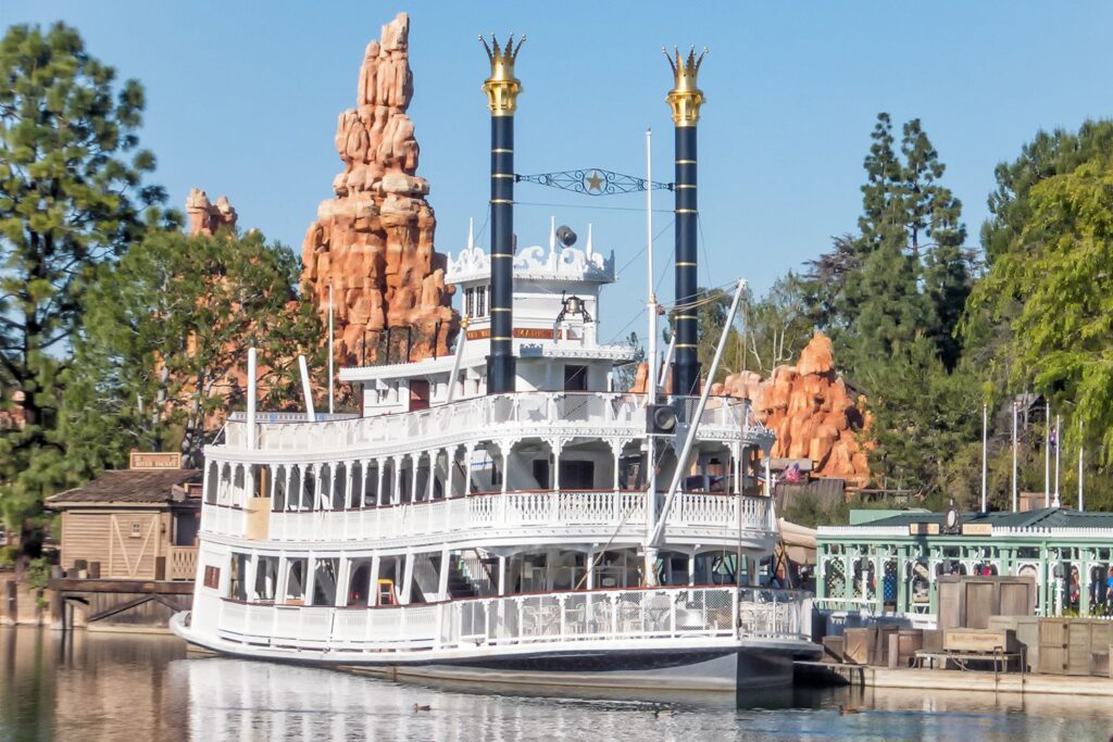Mark Twain Riverboat
